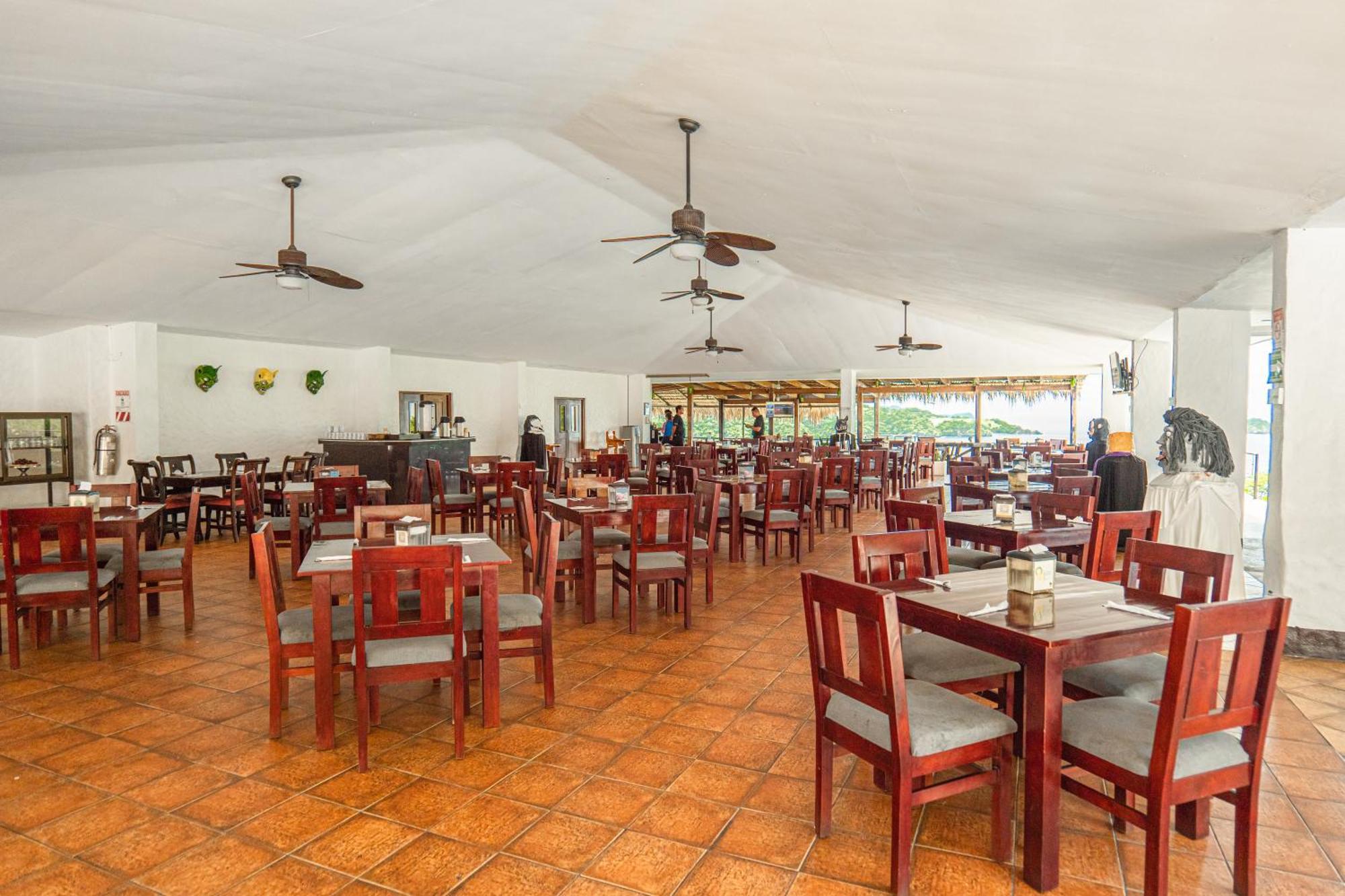 Condovac La Costa All Inclusive 플라야 에르모사 외부 사진