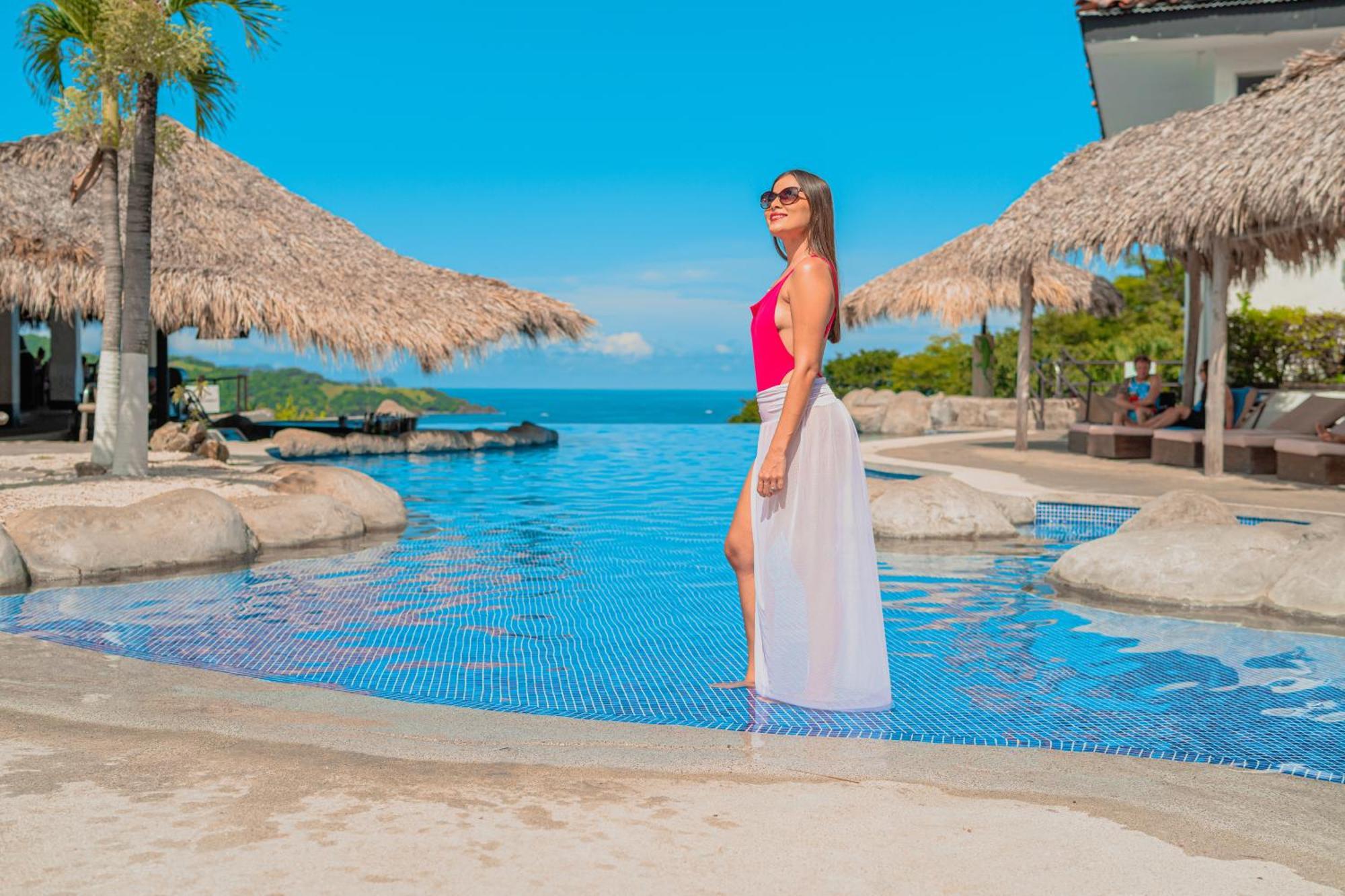 Condovac La Costa All Inclusive 플라야 에르모사 외부 사진